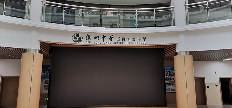 深圳中學(xué)龍崗初級(jí)中學(xué)安裝電教室電腦桌-外語聽力考試電腦桌